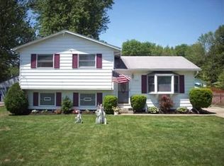 5650 Wallace Blvd, North Ridgeville, OH 44039
