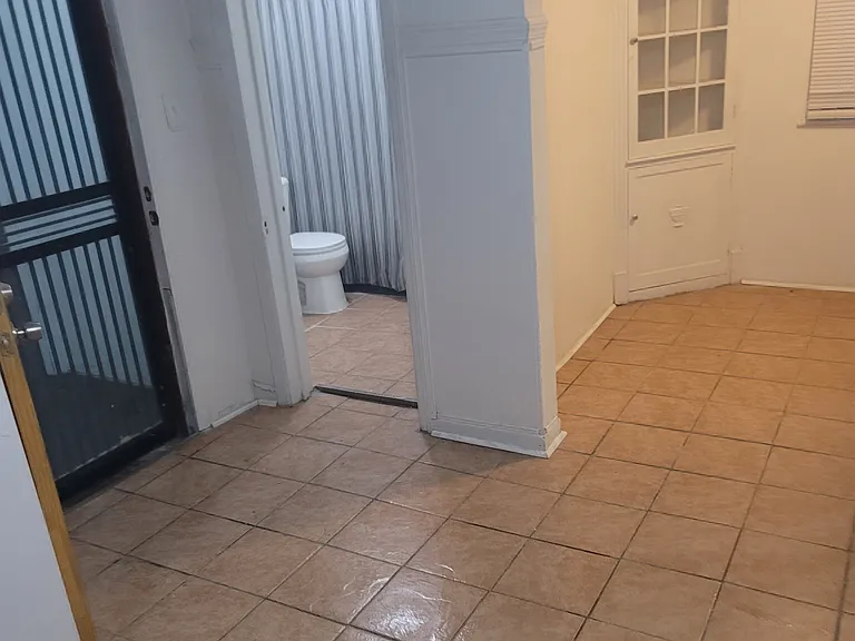 5118 S Hermitage Ave #2 — Photo 5