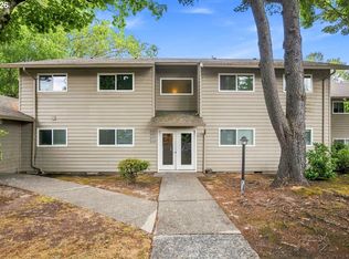 11353 SW Springwood Dr, Tigard, OR 97223
