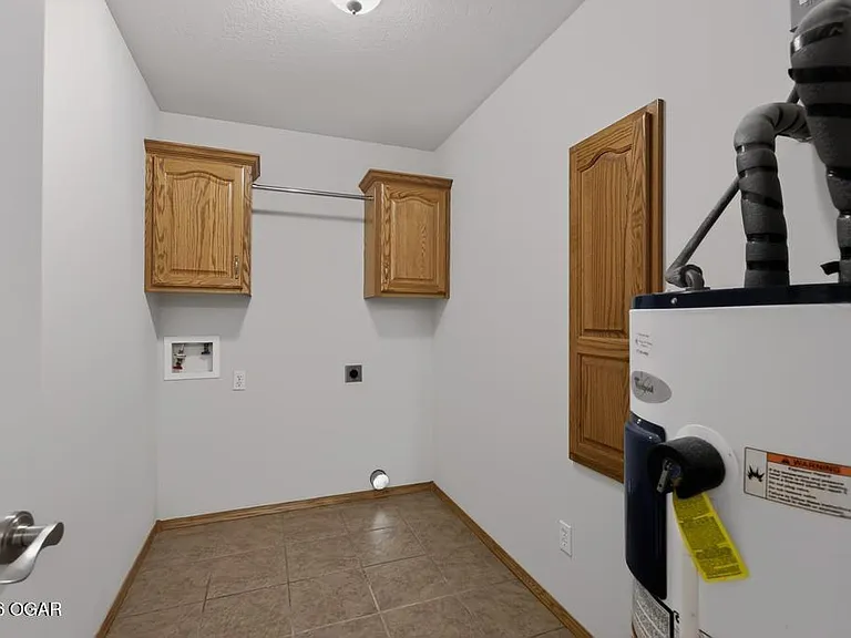 838 E Cottonwood St — Photo 17