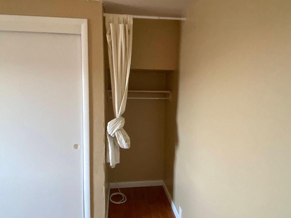 1st image of 25 Sargent St