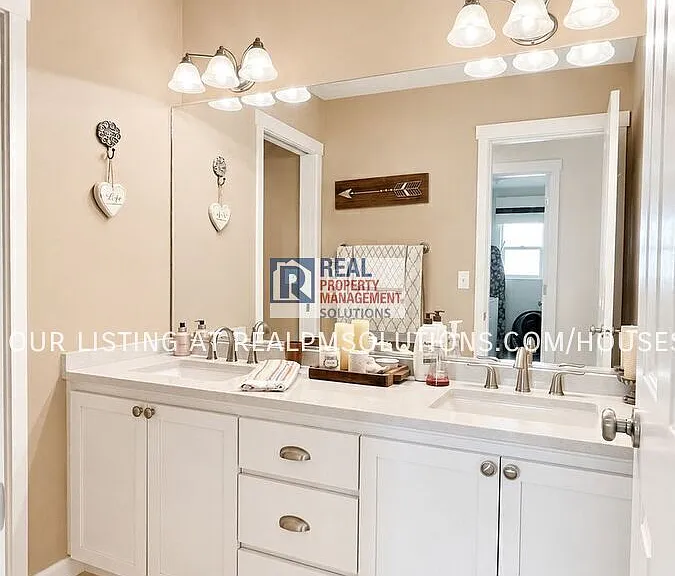 11715 SW Denfield St — Photo 58