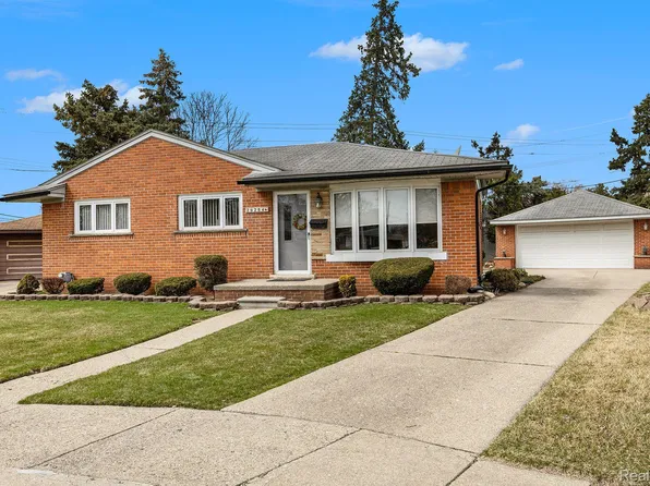 29284 Brody Ave, Westland, MI 48185