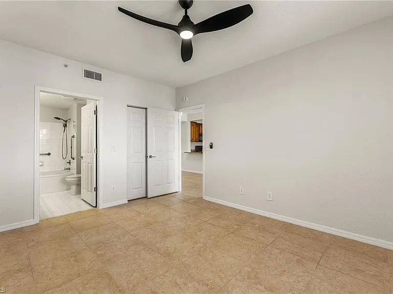 6401 Aragon Way #204 — Photo 14