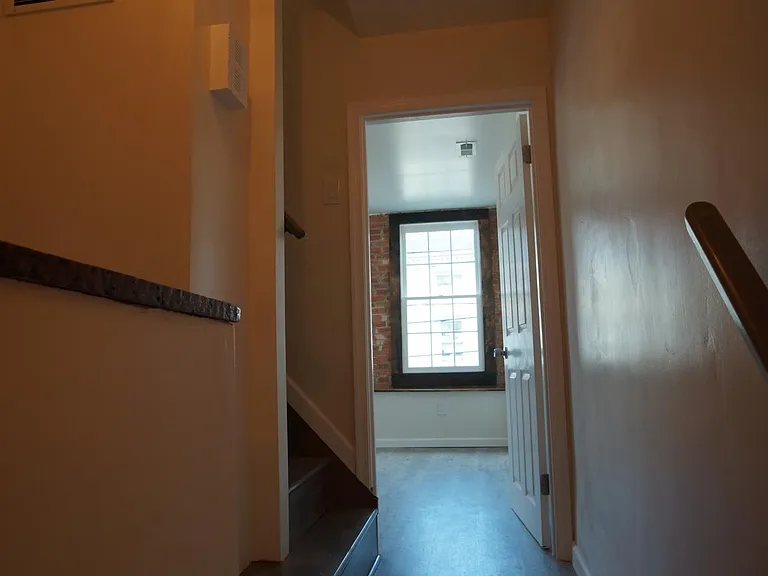 907 Lemmon St — Photo 19