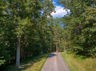 Buffalo, Mount Airy, MD 21771