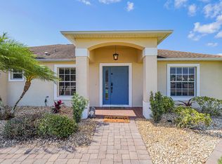 696 SW Jada Rd, Port Saint Lucie, FL 34953