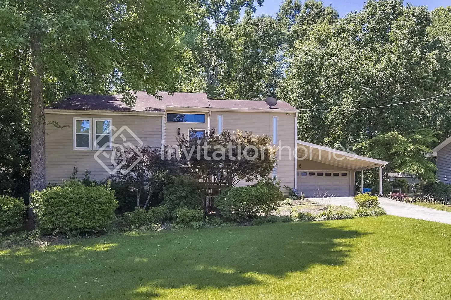 5345 N Fork Dr SW Lilburn, GA 30047 — Photo 1