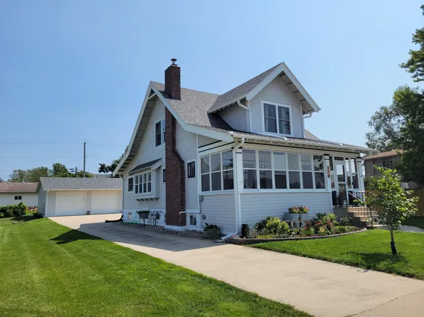 118 S Linn St, Roland, IA 50236