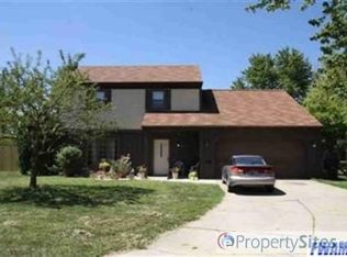 4130 Aboite Lake Dr, Fort Wayne, IN 46804