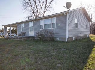 97 S Chantilly Rd, Moscow Mills, MO 63362