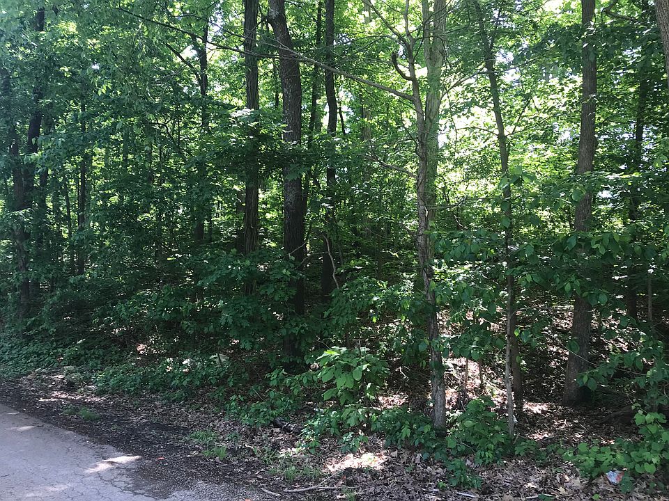 2nd image of Lake Shore Road Cambridge Shrs