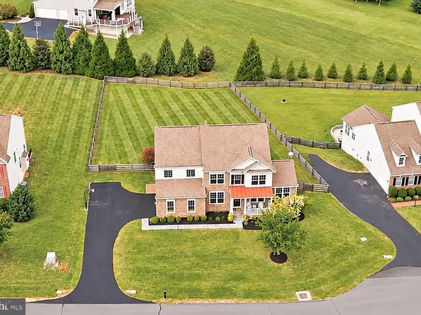 41858 Farnborough Pl, Leesburg, VA 20176