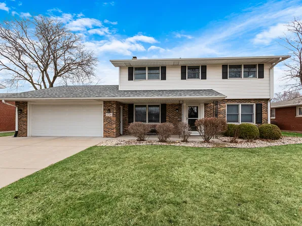 1724 Lincoln Ave, Crest Hill, IL 60403