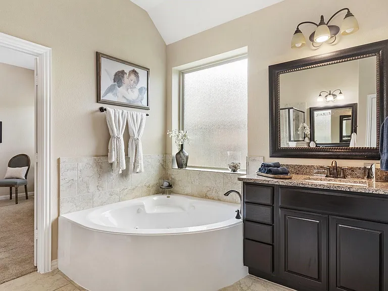 126 S Sawbridge Cir — Photo 14