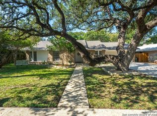 10507 Mossbank Ln, San Antonio, TX 78230