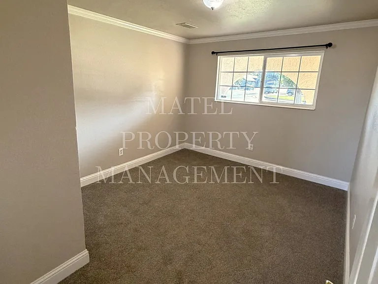 227 Becky Way — Photo 13