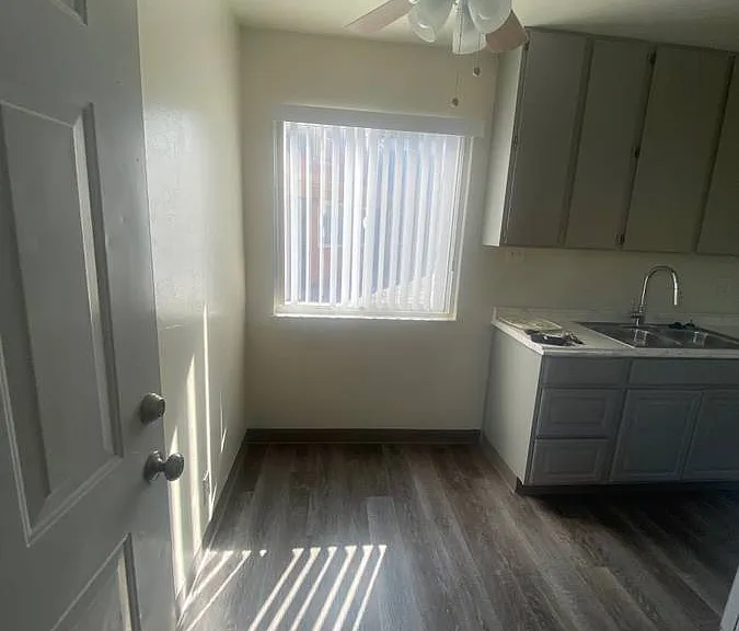 dining room/ kitchen