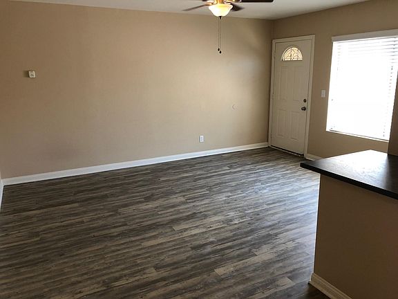 5th image of 4130 38th St APT 11