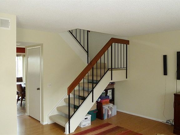 3rd image of 475 Cannon Green Dr APT D