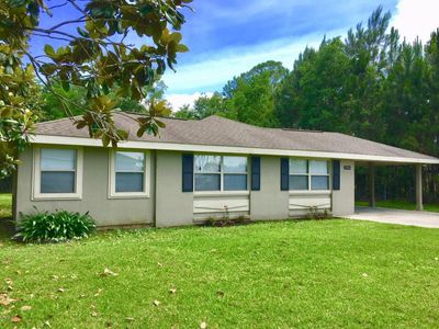 2065 10th St, Bay Saint Louis, MS, 39520