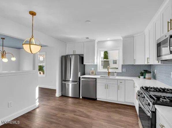231 Cloverdale Drive, Lakewood, NJ 08701