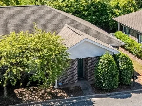 805 Harvard Dr #7B, Auburn, AL 36830