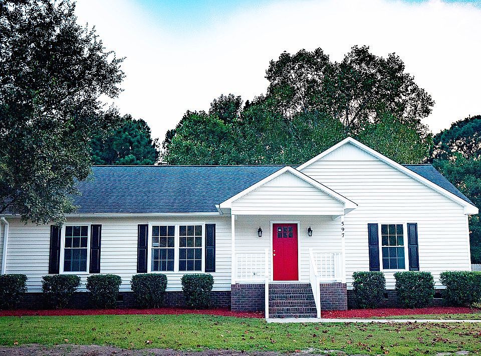 1st image of 597 Huff Dr