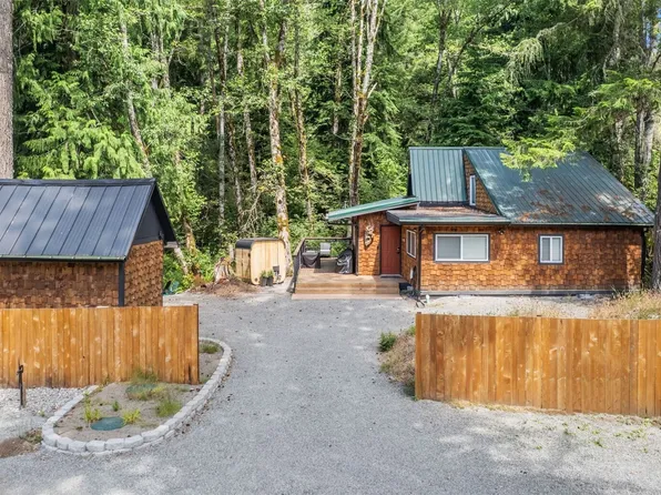 178 Skate Creek Road N, Ashford, WA 98328