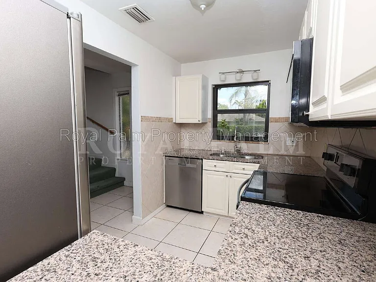 26510 Southern Pines Dr #102 — Photo 13