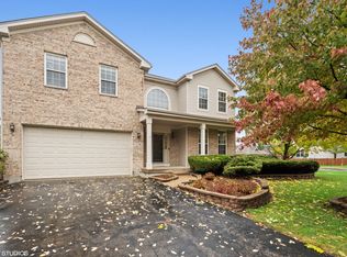 2176 Mark Cir, Bolingbrook, IL 60490