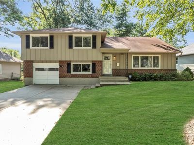 7611 W 88th St, Overland Park, KS, 66212