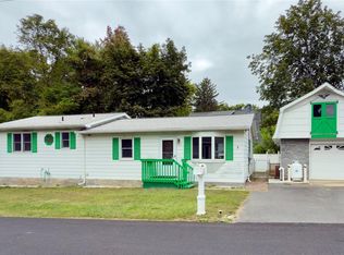 3 Hennessey Pl, Poughkeepsie, NY 12601