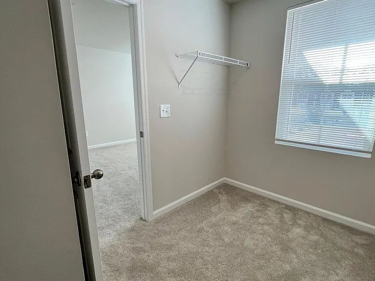 243 Christiana Ln #B — Photo 64