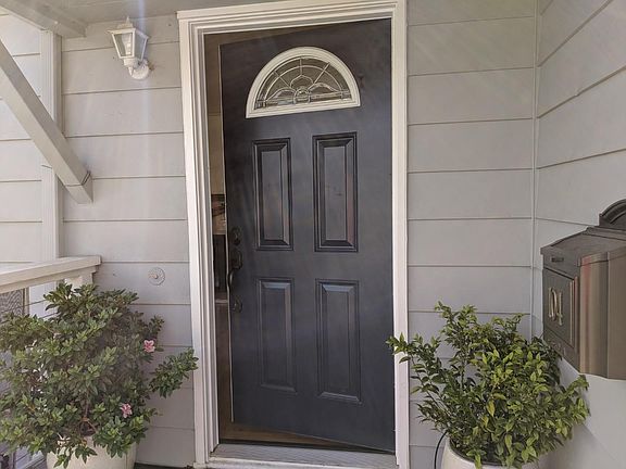 2nd image of 104 Village Ln