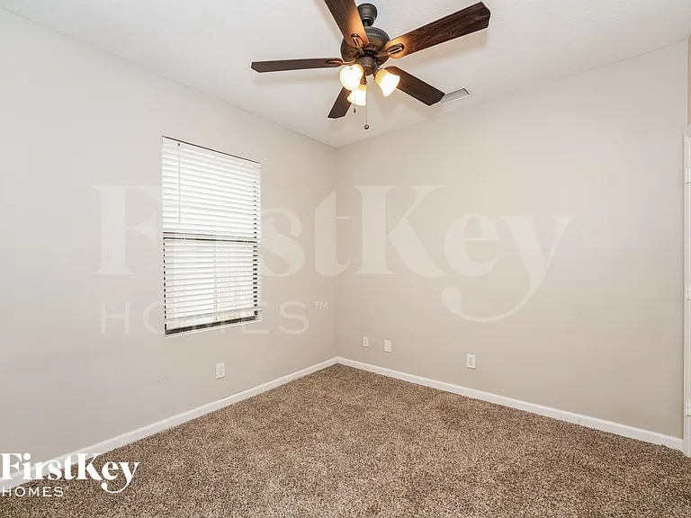 4365 Millicent Cir — Photo 11