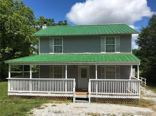 808 N Laurel St, Walhalla, SC 29691