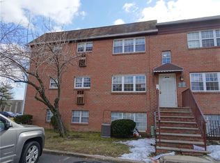 422 College Dr #422, Edison, NJ 08817