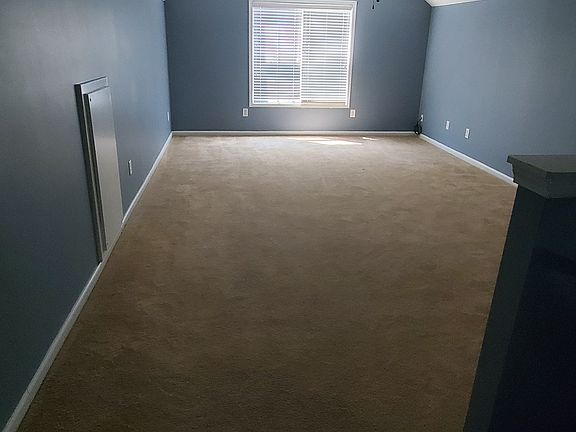 Bonus Room
Den
Entertainment Room