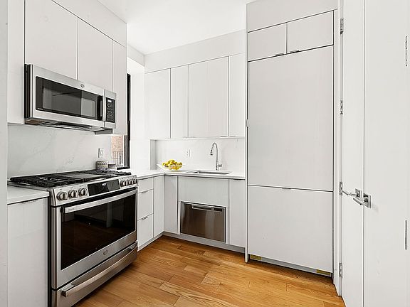 3rd image of 299 Riverside Dr APT 2C
