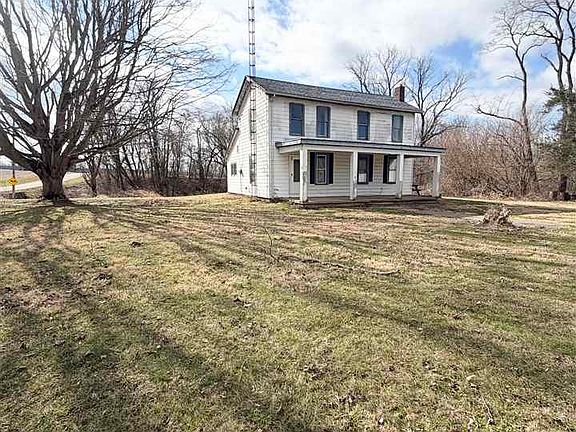 2nd image of 123 W County Road 340 S