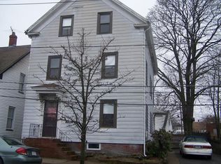 7 Dustin St, Peabody, MA 01960