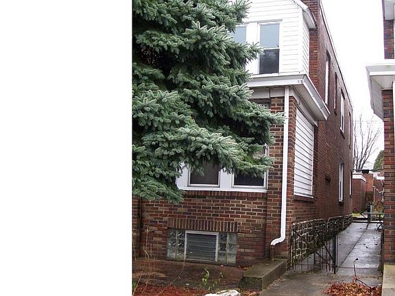 2nd image of 5870 Henry Ave