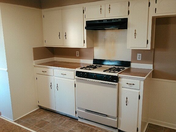 4th image of 3511 Austin Ave