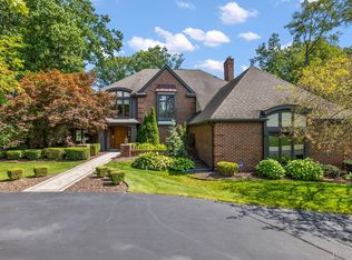 306 Vailwood Ct, Bloomfield Hills, MI