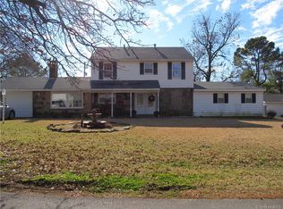 407 Warren Rd, Henryetta, OK 74437