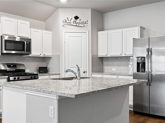 2nd image of 11709 Reindeer Dr