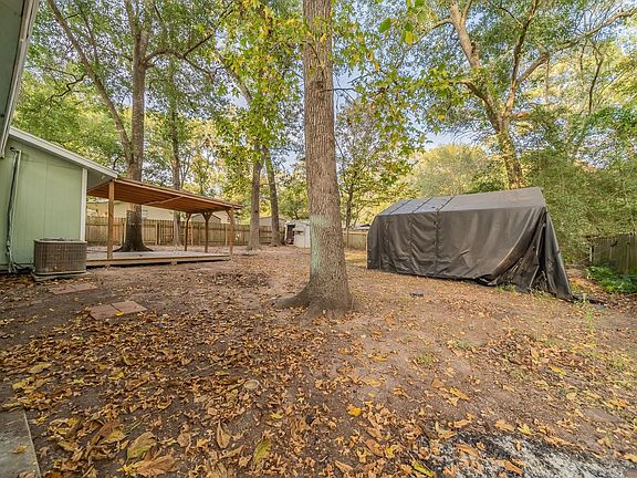 2nd image of 5739 Skylane Dr