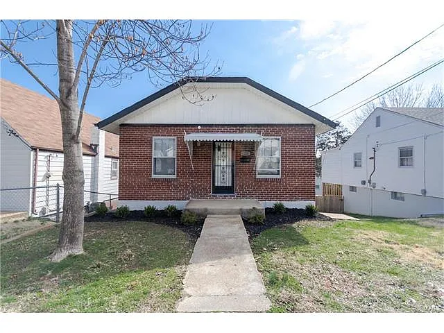 8528 Kathleen Ave photo 1