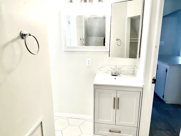 628 N Center St #3 — Photo 13